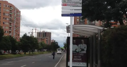 PARADERO SITP URBANIZACION BELMIRA  205A01